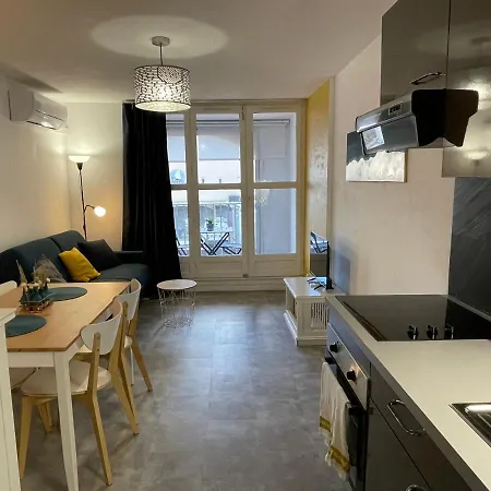 アパート Confort Climatise Avec Wifi A 2mn A Pied De La アグド