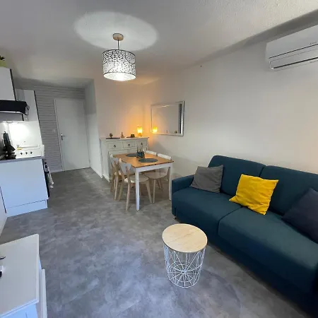 Apartment Confort Climatise Avec Wifi A 2mn A Pied De La *
